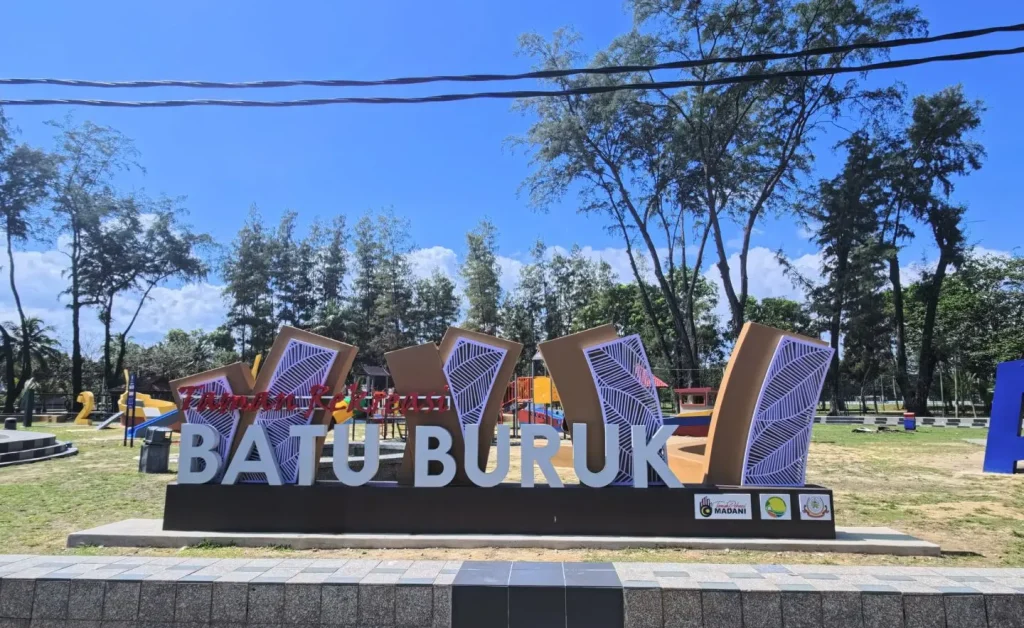 PANTAI BATU BURUK MERUPAKAN KAWASAN PERANGINAN PENDUDUK TEMPATAN
