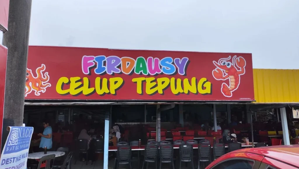 walaupun ia firdau tetapi tidak bermakna syurga makanan sebaliknya hanya ada bebebrapa menu